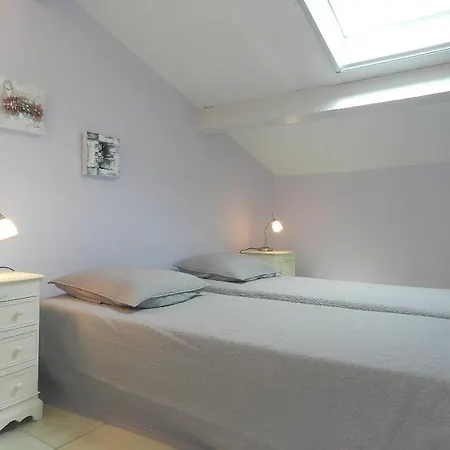 Duplex 3p, 6 Couchages, Proche Plage, Parking, Television, Balcon, Menage Inclus - Fr-1-251-722 *